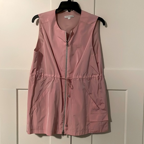 Pink vest by Canadian designer Jennifer Torosian - Picture 1 of 4